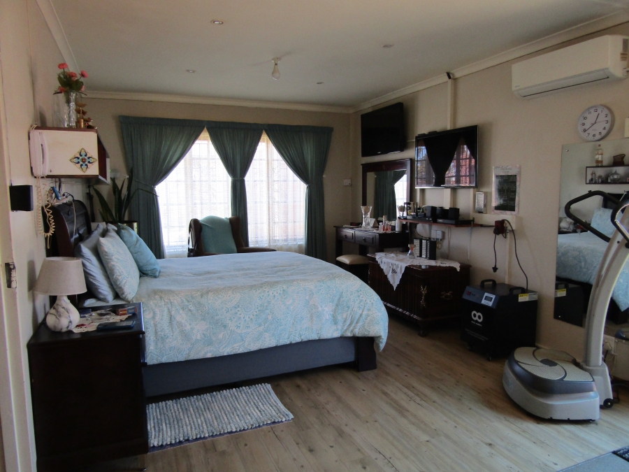 4 Bedroom Property for Sale in Boskloof Eastern Cape